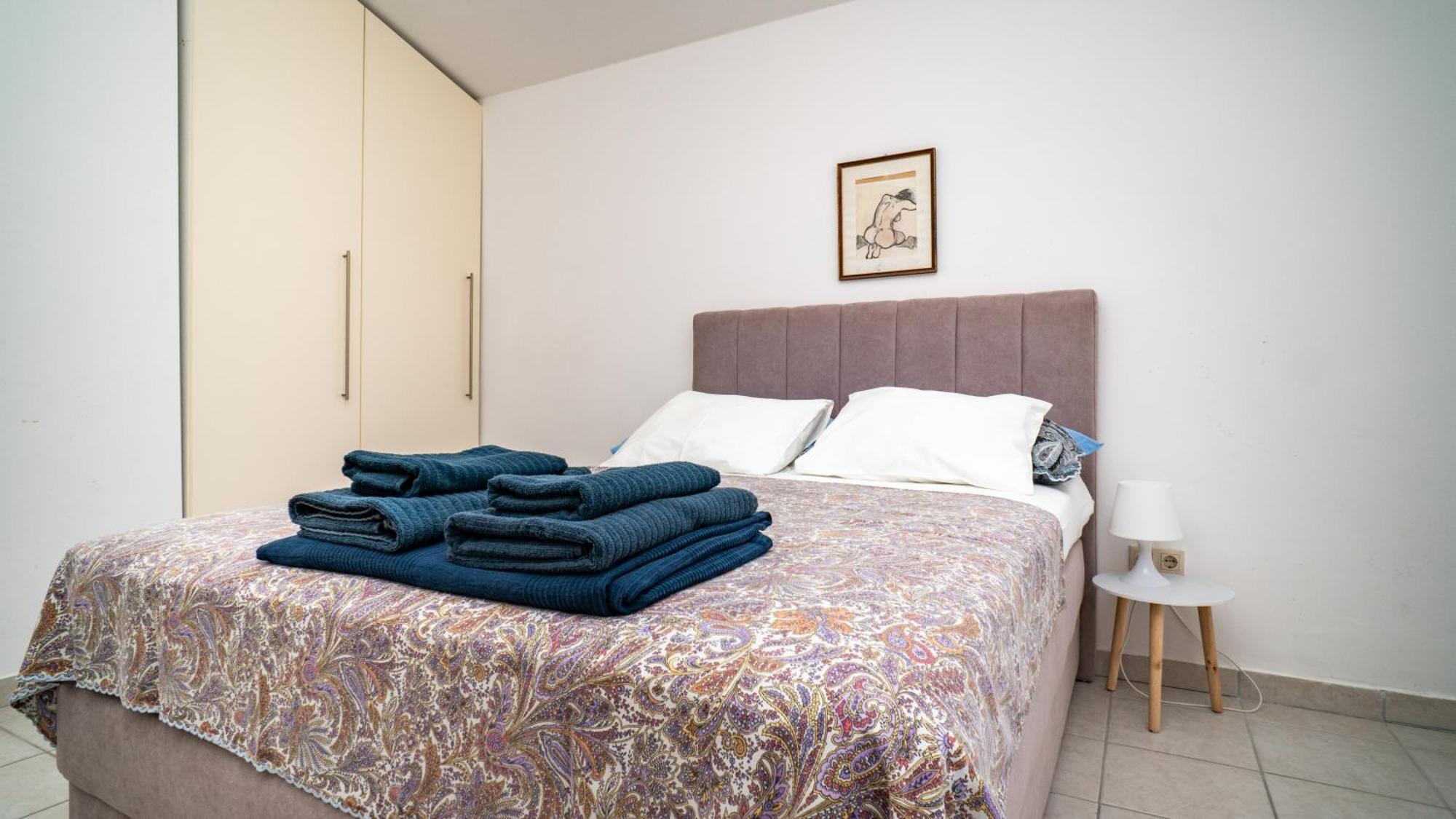 Apartments Gandalj Lokva Rogoznica Bagian luar foto